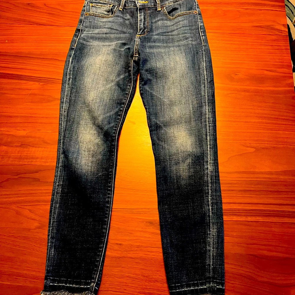 Lucky Jeans Ava Crop Sz 2 26 Excellent Pre Owned Condition